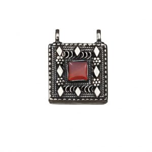 תליון קמע מרובע בעיצוב פיליגרן תימני עבודת יד