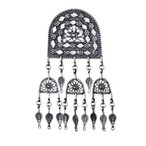 סיכת נוי בעיצוב תימני מסורתי עם עיטורים בטכניקת פיליגרן עבודת יד